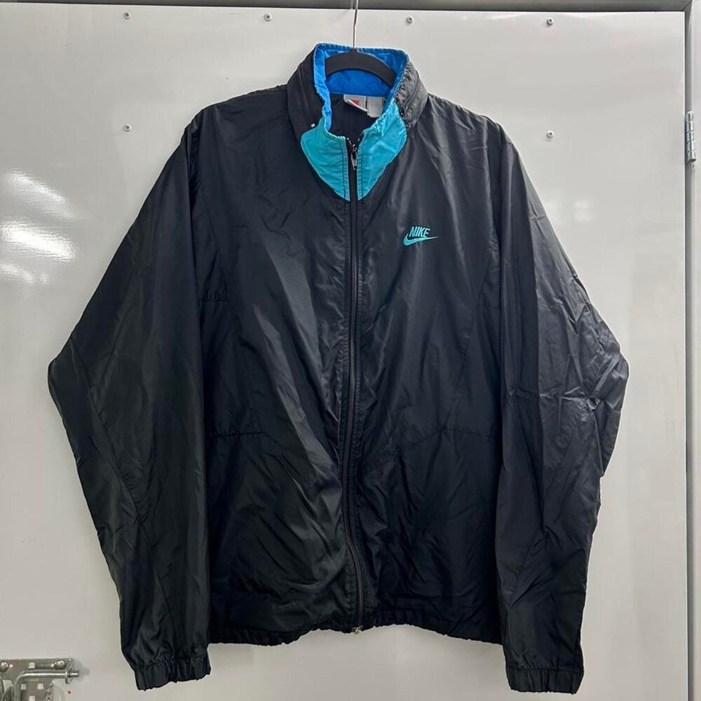 VTG Nike windbreaker jacket in black & blue